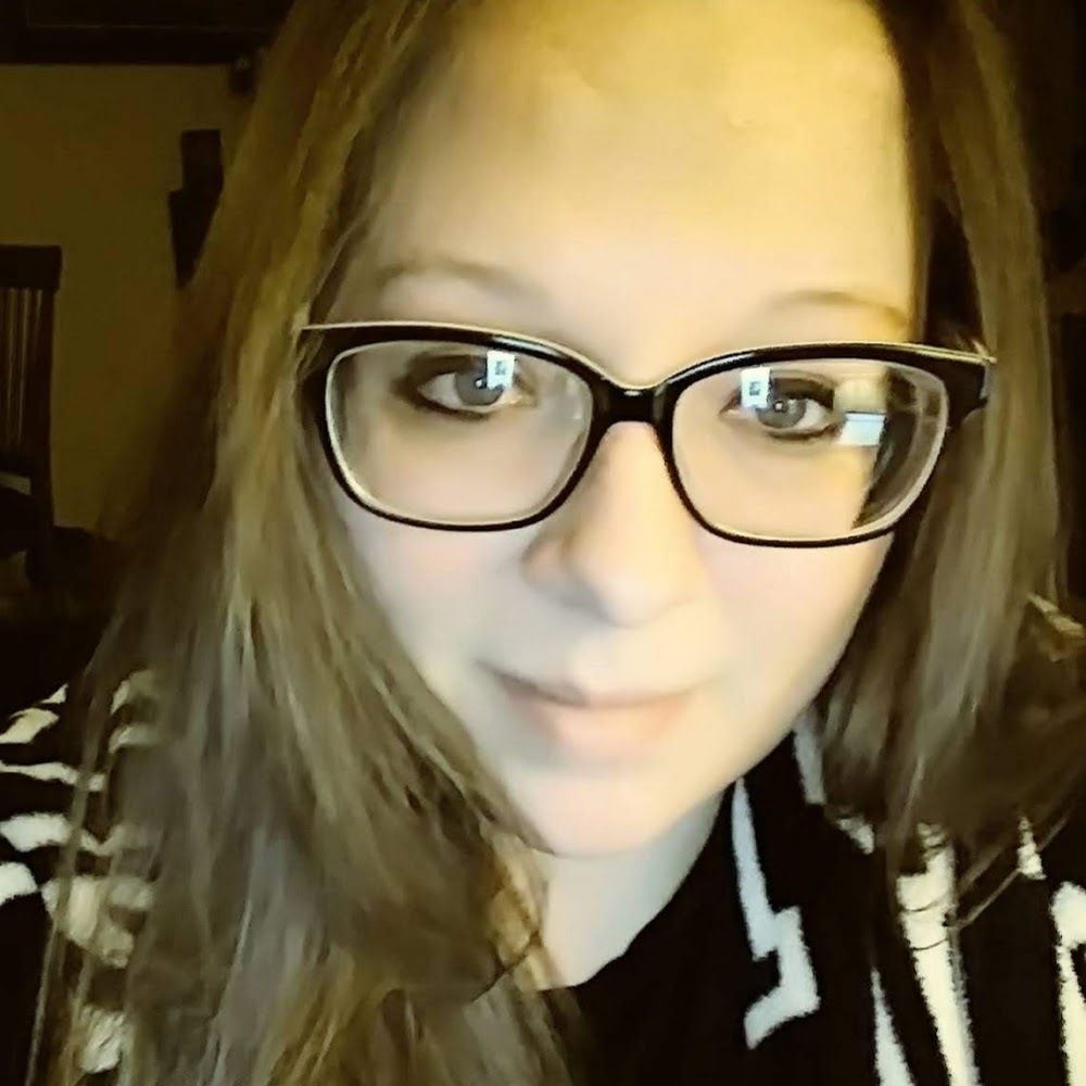 Meet your Posher, Erika